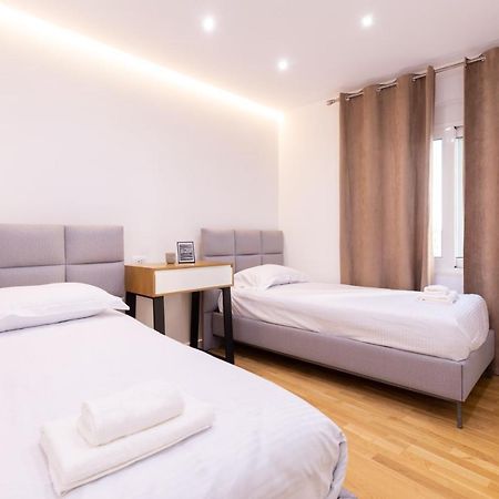 Exclusive 2 Bedrooms Apartment Tirana Esterno foto