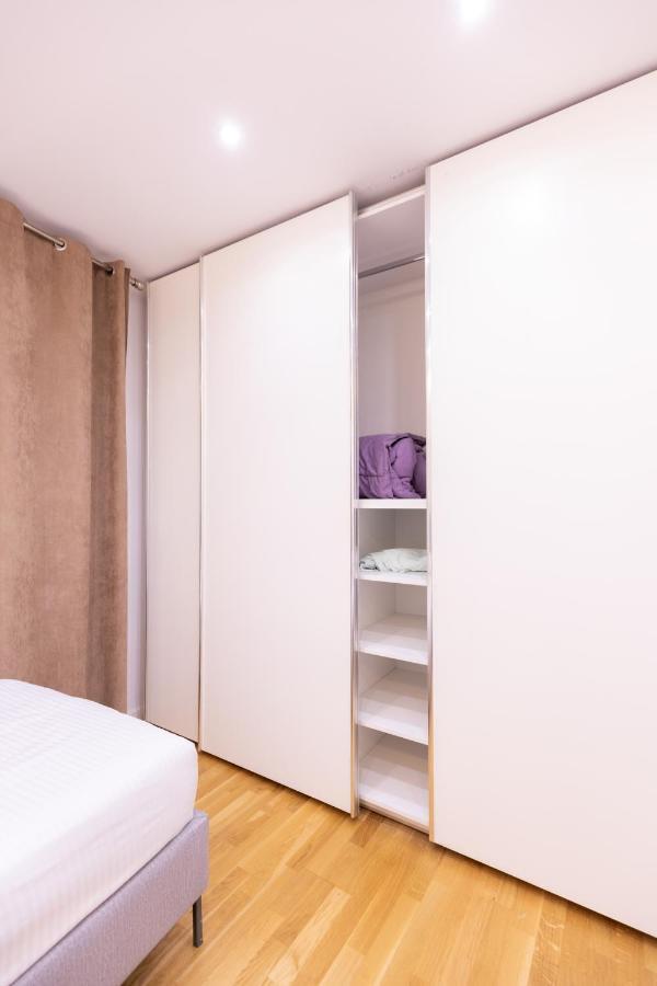 Exclusive 2 Bedrooms Apartment Tirana Esterno foto