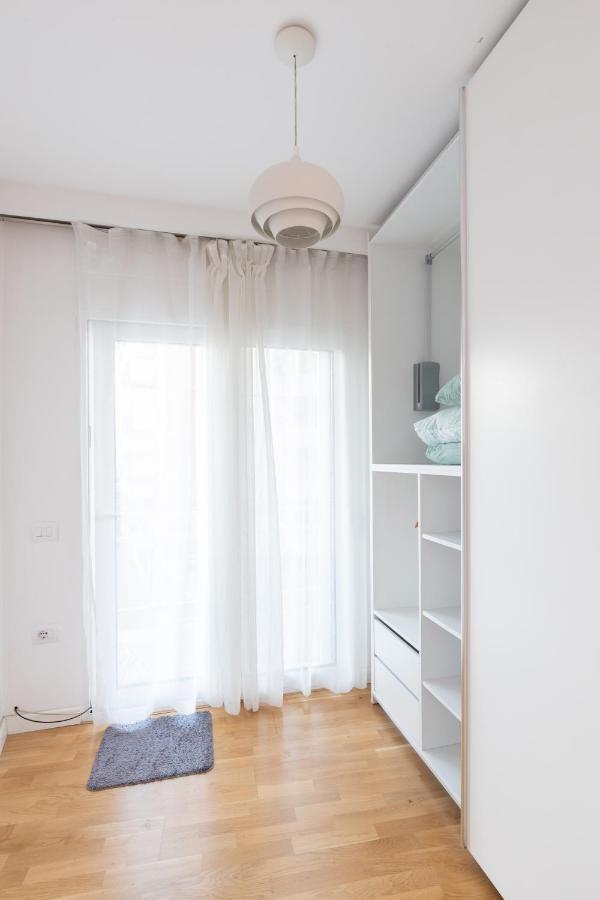Exclusive 2 Bedrooms Apartment Tirana Esterno foto